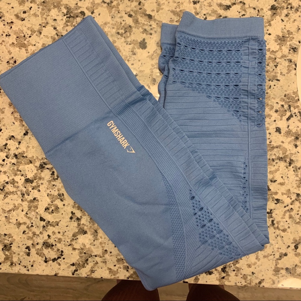 XS gymshark energy+ seamless cropped leggings